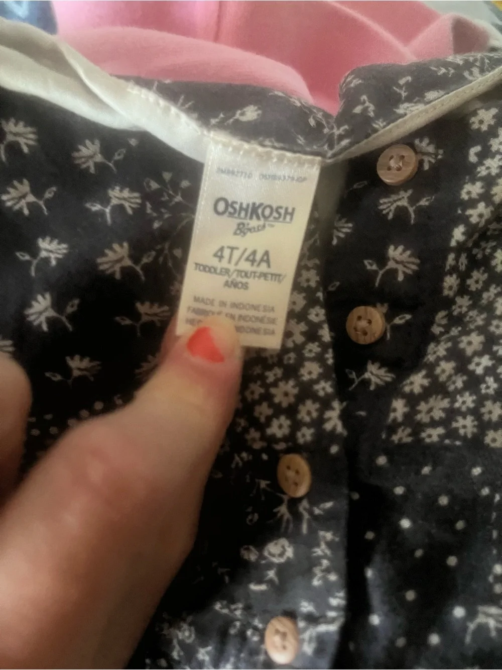 NWOT OshKosh Patchwork Navy Blue and White Floral Dress Buttons